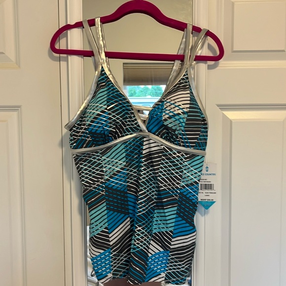 Free Country New With Tags Swim Tank Size XXL - Picture 1 of 7